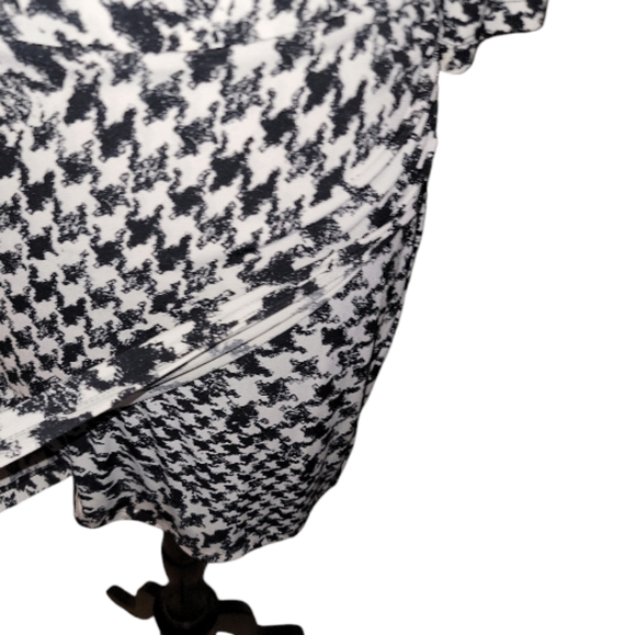 Guess zip detail faux wrap houndstooth fitted dress size 4 - Picture 6 of 11